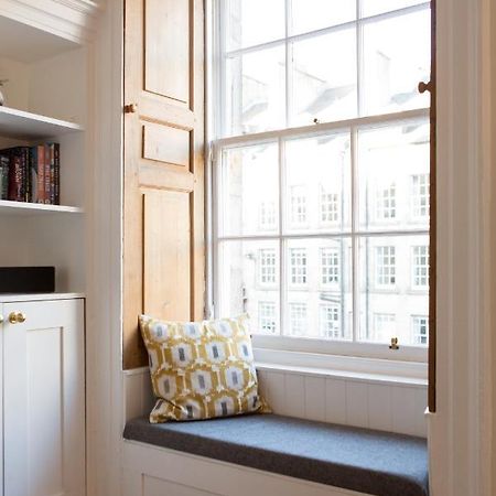 Royal Mile - Old Town Apartment Единбург Екстериор снимка